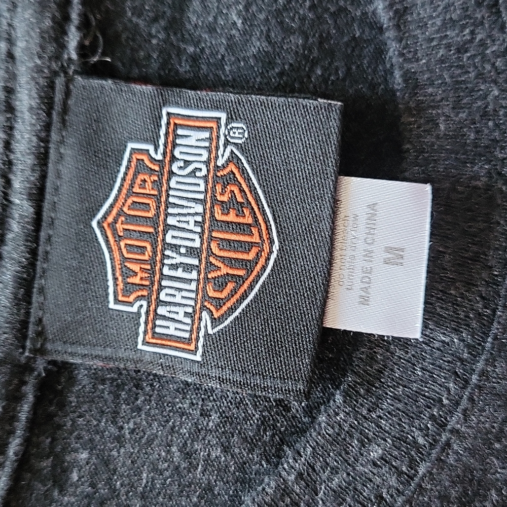 Harley Davidson T Shirt - Size M - Deep Navy color with All American Design - Picture 4 of 6